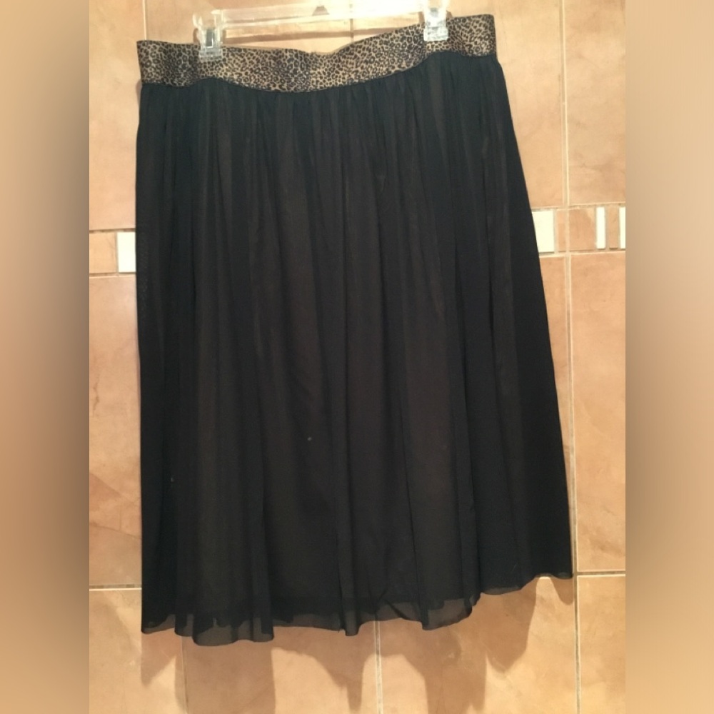 Chico’s pull on Sheer black mesh midi skirt with leopard print stretch waistband